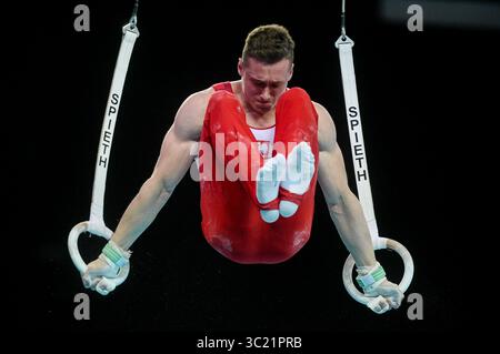 10 aprile 2019 - Szczecin, Pomerania Occidentale, Polonia - Pawel Kaskow dalla Polonia visto in azione sui ring durante le qualifiche maschili dell'ottavo Campionato europeo di ginnastica Artistica (Credit Image: © Mateusz Slodkowski/SOPA Images via ZUMA Wire) Foto Stock