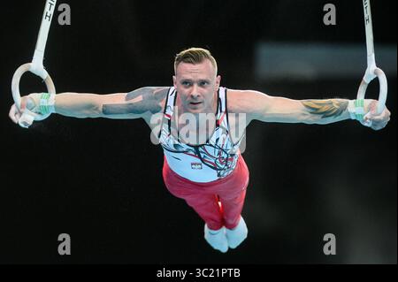 10 aprile 2019 - Szczecin, Pomerania Occidentale, Polonia - Lukasz Borkowski dalla Polonia visto in azione sui ring durante le qualifiche maschili dell'ottavo Campionato europeo di ginnastica Artistica (Credit Image: © Mateusz Slodkowski/SOPA Images via ZUMA Wire) Foto Stock