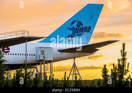 28 giugno 2016 - Stoccolma, Svezia - Stoccolma, Arlanda, Svezia - The Jumbo Stay (Jumbohostel), un ostello che è un aereo di linea Boeing 747 convertito. Si trova all'ingresso dell'aeroporto Arlanda di Stoccolma. (Immagine di credito: © Edwin Remsberg / Vwpics/VW Pics via cavo ZUMA) Foto Stock