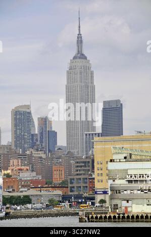 15 luglio 2010 - Empire State Building, famoso in tutto il mondo a Midtown Manhattan, New York, New York, Stati Uniti (immagine di credito: © Andre Seale/VW Pics via ZUMA Wire) Foto Stock