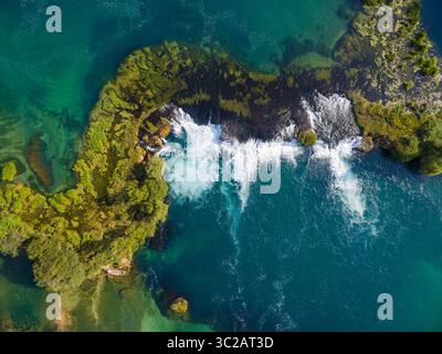 3 settembre 2016 - Grad BihaÄ, Cantone una-sana, Bosnia ed Erzegovina - Vista aerea della cascata del fiume una, Bosnia ed Erzegovina. (Immagine di credito: © Amazing Aerial via cavo ZUMA) Foto Stock