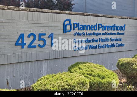 29 maggio 2019 - St. Louis, Missouri, Stati Uniti - il Missouri potrebbe essere il primo stato del paese a smettere di fornire aborti se l'ultima clinica per aborti in Missouri, Planned Parenthood a St. Louis, chiude alla fine della settimana. (Immagine di credito: © Steve Pellegrino/ZUMA Wire) Foto Stock