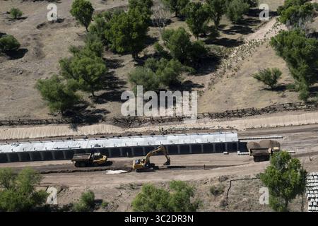 29 maggio 2019 - Sasebe, Arizona, Stati Uniti d'America - Vista aerea del confine degli Stati Uniti lungo la città di El Sasabe, Sonora, Messico da un elicottero UH-60 Blackhawk della dogana degli Stati Uniti 29 maggio 2019 su Sasabe, Arizona. (Immagine di credito: © James K. McCann via ZUMA Wire) Foto Stock