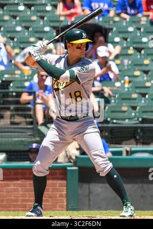 8 giugno 2019: L'interbase degli Oakland Athletics Chad Pinder 18 alla battuta una partita pomeridiana della MLB tra gli Oakland Athletics e i Texas Rangers al Globe Life Park di Arlington, Texas ha sconfitto Oakland 10-5 Albert pena/CSM (Credit Image: &Copy; Albert pena/CSM via ZUMA Wire) Foto Stock