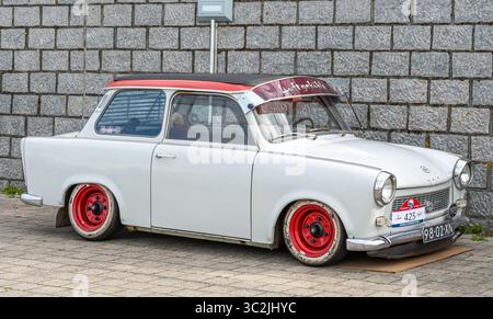 Lelystad, Paesi Bassi, 15.06.2025, Classic german Trabant 601 dal 1973 al National Oldtimer Day Foto Stock