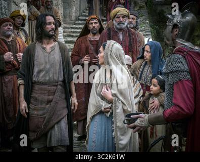 Ben-Hur è un film del 2016 diretto da Timur Bekmambetov e scritto da Keith Clarke e John Ridley. È il quinto adattamento cinematografico del romanzo del 1880 Ben-Hur: A tale of the Christ di Lew Wallace e la terza versione prodotta dalla Metro-Goldwyn-Mayer. Foto Stock