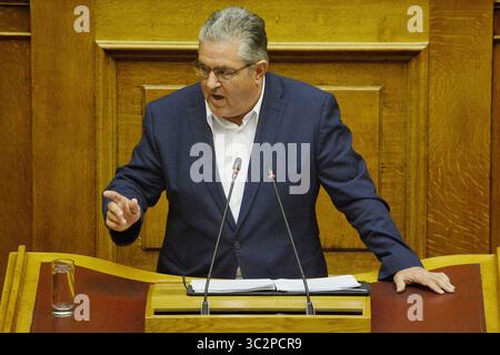 20 luglio 2019 - Atene, Grecia - il Segretario generale del Partito Comunista greco Dimitris Koutsoumbas parla durante il primo giorno di dichiarazioni politiche del nuovo governo greco al Parlamento greco di Atene. (Immagine di credito: © Giorgos Zachos/SOPA Images via ZUMA Wire) Foto Stock
