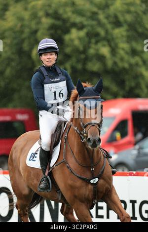 Kate Rocher-Smith della Gran Bretagna in sella alla HHS Dassett Class durante l'Ashby Underwriting Eventers Challenge all'Agria Royal International Horse Show il 24 luglio 2025, Hassocks, Regno Unito (foto di Maxime David - MXIMD Pictures) Foto Stock