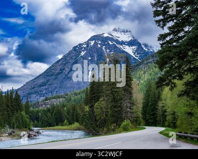 Raggiungi la Sun Road, il Glacier National Park, Montana. Foto Stock