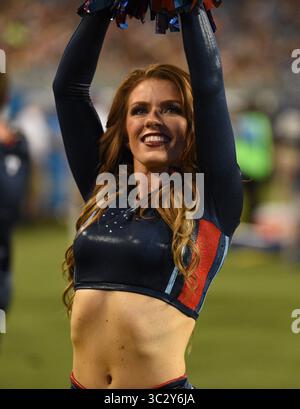 17 agosto 2019; Nashville TN, USA Tennessee Titans cheerleader durante una partita tra i New England Patriots e i Tennessee Titans e il Nissan Stadium . (Credito fotografico obbligatorio: Steve Roberts/CSM)(immagine di credito: &Copy; Steve Roberts/Cal Sport Media/CSM tramite cavo ZUMA) Foto Stock
