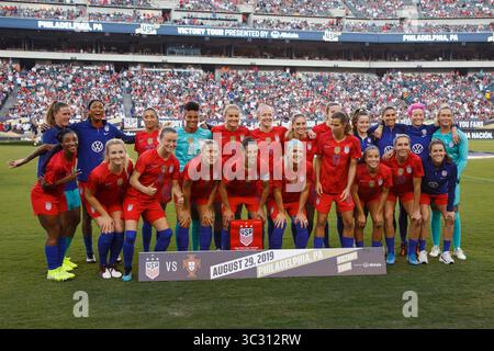 29 agosto 2019: Gli Stati Uniti posano per la foto della squadra durante la partita del Victory Tour tra Portogallo e Stati Uniti al Lincoln Financial Field di Philadelphia, Pennsylvania. Christopher Szagola/CSM(immagine di credito: &Copy; Chris Szagola/CSM tramite filo ZUMA) Foto Stock