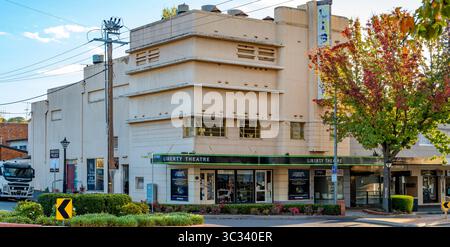 Il 1939 costruì lo stile espressionista tedesco / Art Deco, il Liberty Theatre a Yass, nuovo Galles del Sud, Australia Foto Stock