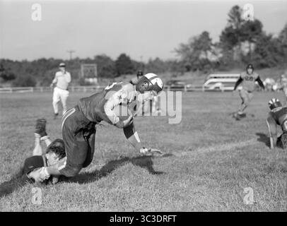 18 gennaio 2019, Greensboro, Georgia, Stati Uniti: High School Football Game, Greensboro, Greene County, Georgia, USA, Jack Delano, U.S. Office of War Information, ottobre 1941 (immagine di credito: © JT Vintage/Glasshouse via ZUMA Wire) Foto Stock