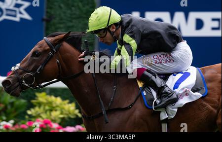 Ascot, Regno Unito, sabato 26 luglio 2025; Fitzella e il fantino Oisin Murphy vincono il Sodexo Live! Princess Margaret Stakes (gruppo 3) per l'allenatore Hugo Palmer e i proprietari Mr. D. R. Passant & Hefin Williams. Crediti JTW equine Images / Alamy Live News. Foto Stock