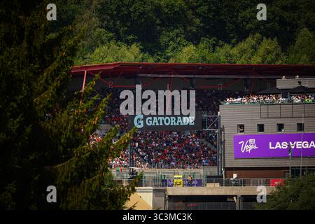 Public/Tifosi/fan/Grandstand, durante il GP del Belgio, Spa-Francorchamps 24-27 luglio 2025 Campionato del mondo di Formula 1 2025. Foto Stock