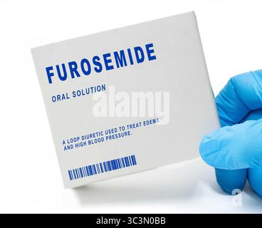 Furosemide Un diuretico ad anello usato per trattare l'edema e l'ipertensione. soluzione orale Foto Stock