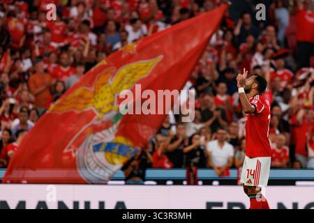 Vangelis Pavlidis ha visto festeggiare dopo gol durante la partita della Eusebio Cup tra SL Benfica e Fenerbahce SK (Maciej Rogowski) Foto Stock