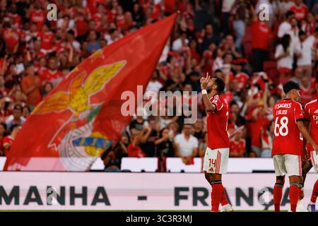 Vangelis Pavlidis ha visto festeggiare dopo gol durante la partita della Eusebio Cup tra SL Benfica e Fenerbahce SK (Maciej Rogowski) Foto Stock