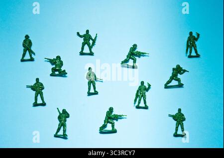 In plastica verde soldatini Foto Stock
