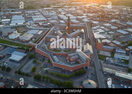 Immagine aerea del paesaggio urbano di Manchester con la prigione di Manchester HM Foto Stock