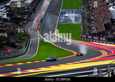 Spa Francorchamps, Belgio. 27 luglio 2025. FIA Aston Martin Vantage Safety Car 04 NORRIS Lando (gbr), McLaren F1 Team MCL39, azione durante il Gran Premio del Belgio di Formula 1 2025, 13° round del Campionato del mondo di Formula 1 2025 FIA dal 25 al 27 luglio 2025 sul circuito di Spa-Francorchamps, a Stavelot, Belgio - foto Antonin Vincent / DPPI credito: DPPI Media/Alamy Live News Foto Stock