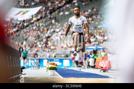 Berlino, Germania. 27 luglio 2025. Shemaiah James (AUS) im Dreisprung; ISTAF Berlin am 27.07.2025 im Olympiastadion a Berlino (Deutschland). Credito: dpa/Alamy Live News Foto Stock