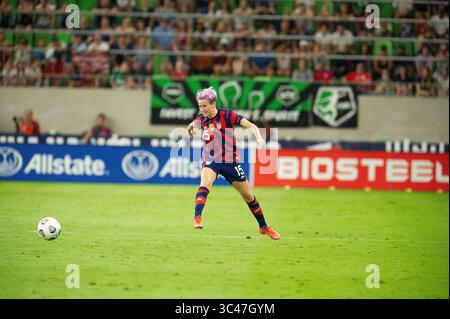 16 giugno 2021: womenÂ l'attaccante degli Stati Uniti Megan Rapinoe (15) in azione durante l'amichevole internazionale contro la Nigeria allo stadio Q2 di Austin, Texas. Mario Cantu/CSM(immagine di credito: &Copy; Mario Cantu/CSM tramite filo ZUMA) Foto Stock