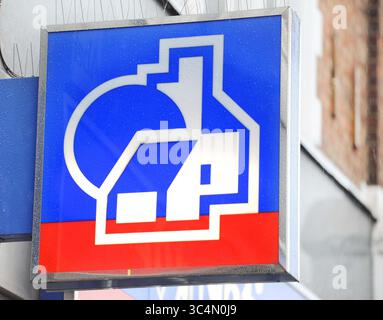 Embargo al 0001 mercoledì luglio 30 foto del file datata 10/11/08 del logo della Nationwide Building Society. Migliaia di persone hanno avuto accesso a un servizio di calcolo dei benefici fornito da Nationwide Building Society nel primo mese del suo lancio. Nationwide ha lanciato il calcolatore dei benefici il 26 giugno, per aiutare le persone a conoscere il supporto a cui potrebbero avere diritto. Foto Stock