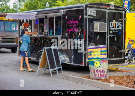 Kingsport 4, USA - 15 luglio 2023: Fun Fest è stata fondata nel 1981 con il tema "unità comunitaria" per i cittadini della zona. Foto Stock