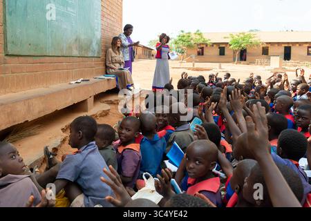 4 ottobre 2018 - Africa - persone: First Lady Melania Trump. (Immagine di credito: © SMG via ZUMA Wire) Foto Stock