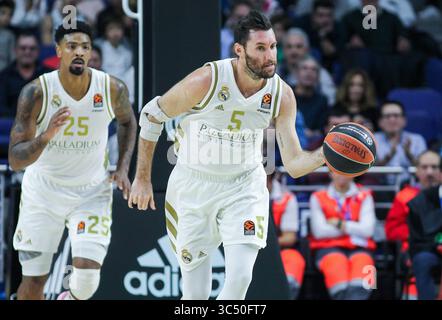 5 dicembre 2019, Madrid, MADRID, SPAGNA: MADRID, SPAGNA - 5 DICEMBRE: Rodolfo Fernandez Farres ''Rudy'', giocatore spagnolo del Real Madrid durante la partita di basket dell'Euroligue, giocata tra Real Madrid e Valencia al WiZink Center il 5 dicembre 2019 a Madrid, Spagna. (Immagine di credito: © AFP7 via cavo ZUMA) Foto Stock