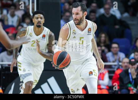 5 dicembre 2019, Madrid, MADRID, SPAGNA: MADRID, SPAGNA - 5 DICEMBRE: Rodolfo Fernandez Farres ''Rudy'', giocatore spagnolo del Real Madrid durante la partita di basket dell'Euroligue, giocata tra Real Madrid e Valencia al WiZink Center il 5 dicembre 2019 a Madrid, Spagna. (Immagine di credito: © AFP7 via cavo ZUMA) Foto Stock
