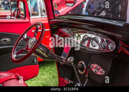 29 aprile 2017, Moab, Utah, Stati Uniti: L'interno di una Ford Deuce Coupe del 1932 restaurata e modificata, costruita da una Ford Model B nel Moab April Action Car Show a Moab, Utah. (Immagine di credito: © Jon G. Fuller / Vwpics/VW Pics via cavo ZUMA) Foto Stock