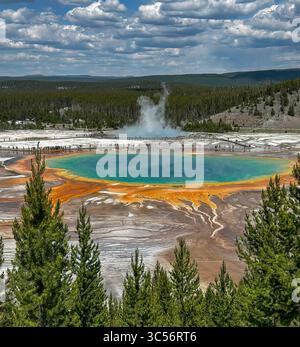 Grand Prismatic Spring, il Parco Nazionale di Yellowstone Foto Stock