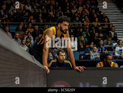 10 gennaio 2020, Mosca, Russia: Anthony Gill, #13 di Khimki Mosca durante la partita del 18° turno dell'Eurolega turca della stagione 2019-2020 tra Khimki Mosca e Zenit San Pietroburgo alla Mytishchi Arena di Mosca..punteggio finale; Zenit San Pietroburgo 83:81 Khimki Mosca. (Immagine di credito: © Nicholas Muller/SOPA Images via ZUMA Wire) Foto Stock