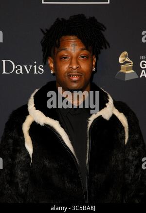 25 gennaio 2020, Beverly Hills, CA, Stati Uniti: BEVERLY HILLS, CALIFORNIA - GENNAIO 25: 21 Savage partecipa al Pre-GRAMMY Gala e GRAMMY salute to Industry Icons al Beverly Hilton Hotel il 25 gennaio 2020 a Beverly Hills, California. Foto: Crash/imageSPACE (immagine di credito: © Imagespace via cavo ZUMA) Foto Stock