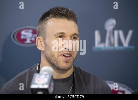 28 gennaio 2020, Miami, Florida, Stati Uniti: Il fullback di San Francisco 49ers Kyle Juszczyk (44) è intervistato durante la disponibilità dei media presso l'Hyatt Regency Miami/James L. Knight Center di Miami, Flag. Martedì 28 gennaio 2020. (Immagine di credito: © TNS via cavo ZUMA) Foto Stock