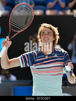 29 gennaio 2020: La settima testa di serie ALEXANDER ZVEREV (GER) festeggia dopo aver sconfitto la quindicesima testa di serie STAN WAWRINKA (sui) su Rod Laver Arena in un match dei quarti di finale maschile il giorno 10 dell'Australian Open 2020 a Melbourne, Australia. Sydney Low/Cal Sport Media. ZVEREV ha vinto 16 63 64 62 (immagine di credito: &Copy; Sydney Low/CSM tramite filo ZUMA) Foto Stock