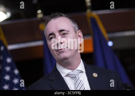 11 febbraio 2020, Washington, District of Columbia, USA: Il rappresentante degli Stati Uniti Brian Fitzpatrick (repubblicano della Pennsylvania) fa commenti durante una conferenza stampa sugli obiettivi legislativi per il prossimo anno al Campidoglio degli Stati Uniti a Washington D.C., USA martedì 11 febbraio 2020. (Immagine di credito: © Stefani Reynolds/CNP tramite filo ZUMA) Foto Stock