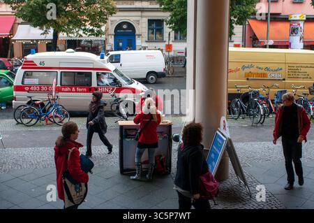 27 settembre 2010, Berlino, Brandeburgo, Germania: Sconto netto Supermarkt nel distretto di Kreuzberg Berlino Germania (immagine di credito: © Sergi ReboredoZUMA Wire) Foto Stock
