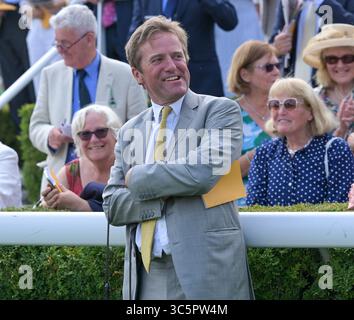 Goodwood, Regno Unito. 29 luglio 2025. Ralph Beckett, allenatore di Qirat, vincitore delle Visit Qatar Sussex Stakes durante il secondo giorno del Qatar Goodwood Festival Meeting. Credito: Eclettismo Foto Stock