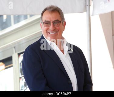 19 ottobre 2019, Los Angeles, CA, Stati Uniti d'America: LOS ANGELES - 19 ottobre: Kenny Ortega alla Kenny Ortega Star Ceremony sulla Hollywood Walk of Fame il 19 ottobre 2019 a Los Angeles, CA (Credit Image: © Kathy Hutchins via ZUMA Wire) Foto Stock