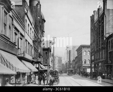 25 febbraio 2020, Atlanta, Georgia, Stati Uniti: Whitehall Street, shopping District, Atlanta, Georgia, Stati Uniti, Lester Book and Stationery Co., 1900 (immagine di credito: © JT Vintage/Glasshouse via ZUMA Wire) Foto Stock