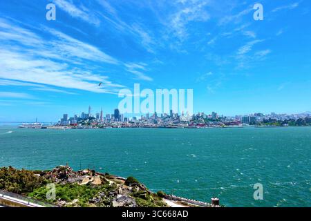 Vista di San Francisco dall'isola di Alcatraz, al largo di San Francisco, California, Stati Uniti. Foto Stock