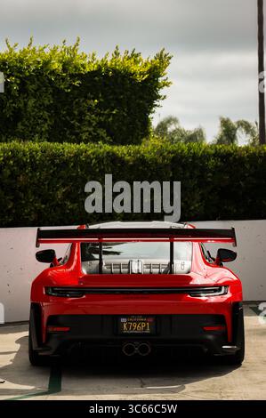 Red Porsche 911 GT3 RS parcheggiata a Los Angeles Foto Stock