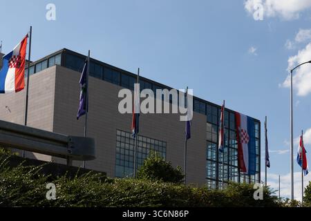 Giugno 31, Zagabria, Croazia, Parata delle forze di difesa e dell'Esercito croato in occasione del 30° anniversario della liberazione da parte dell'operazione Storm Foto Stock
