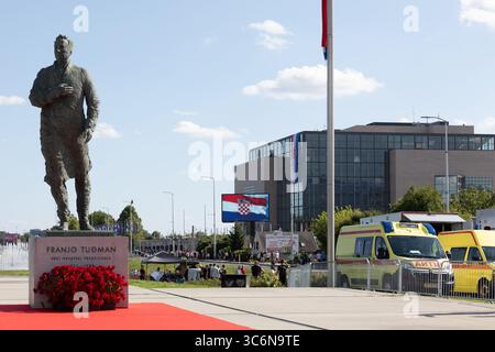 Giugno 31, Zagabria, Croazia, Parata delle forze di difesa e dell'Esercito croato in occasione del 30° anniversario della liberazione da parte dell'operazione Storm Foto Stock