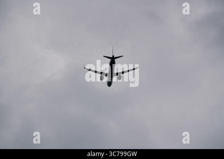 Wizz Air Airbus A321 - Aeroporto Internazionale di Birmingham Foto Stock