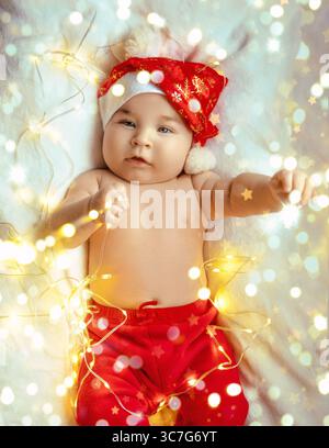 Babbo Natale divertente con luci di Natale Foto Stock