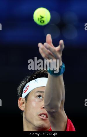 6 febbraio 2021: Kei NISHIKORI del Giappone in azione contro Diego SCHWARTZMAN dell'Argentina in una partita di Coppa ATP del gruppo D sulla Rod Laver Arena di Melbourne, Australia. Photo Sydney Low/Cal Sport Media (immagine di credito: &Copy; Sydney Low/CSM tramite cavo ZUMA) Foto Stock